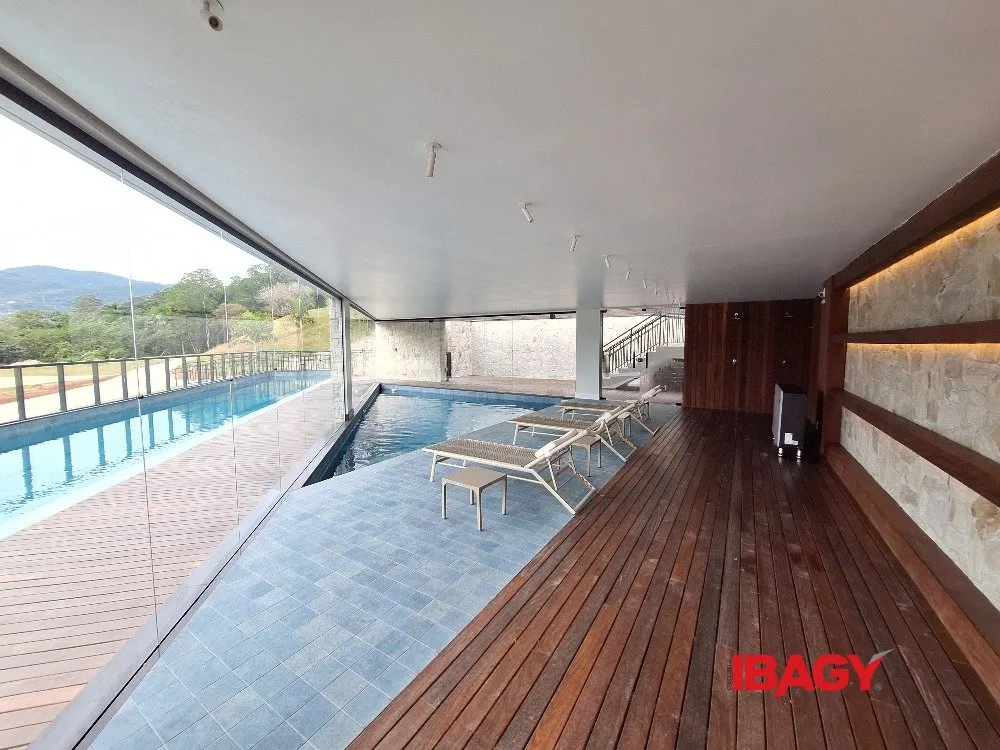 Apartment, 134 m², with a private pool — photo 42