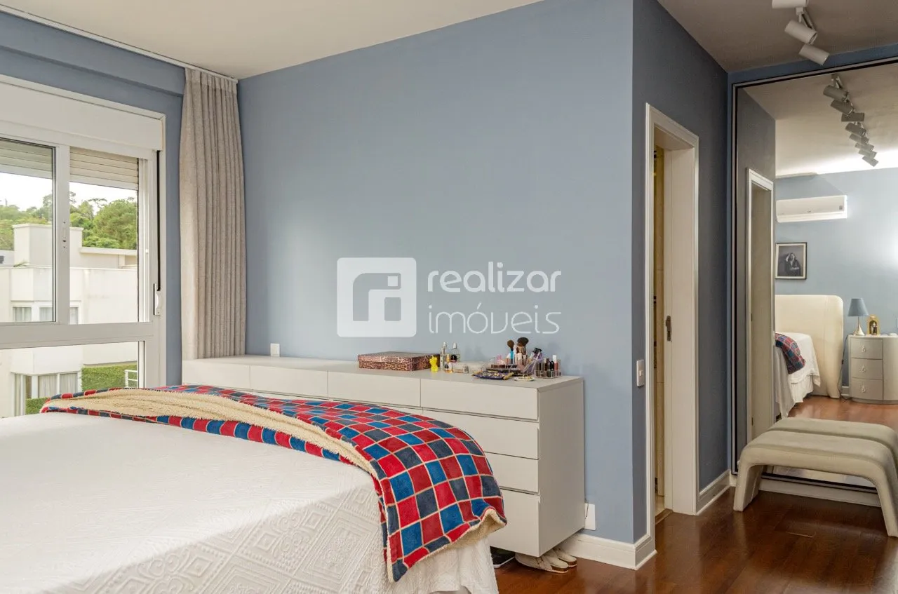 Apartamento amueblado con 3 suites y 156 m² — photo 3