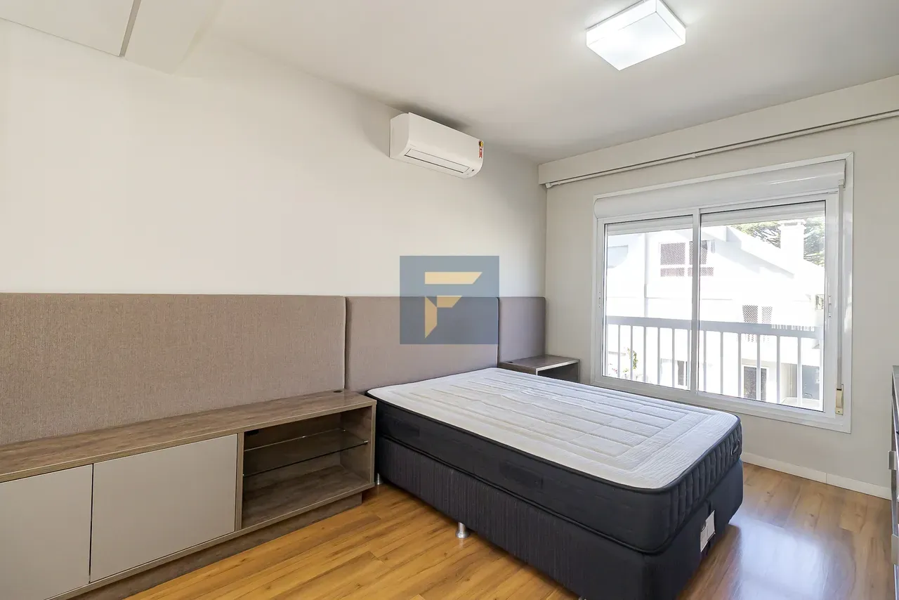 Furnished 140 m² house with 4 bedrooms and open-plan kitchen — photo 24