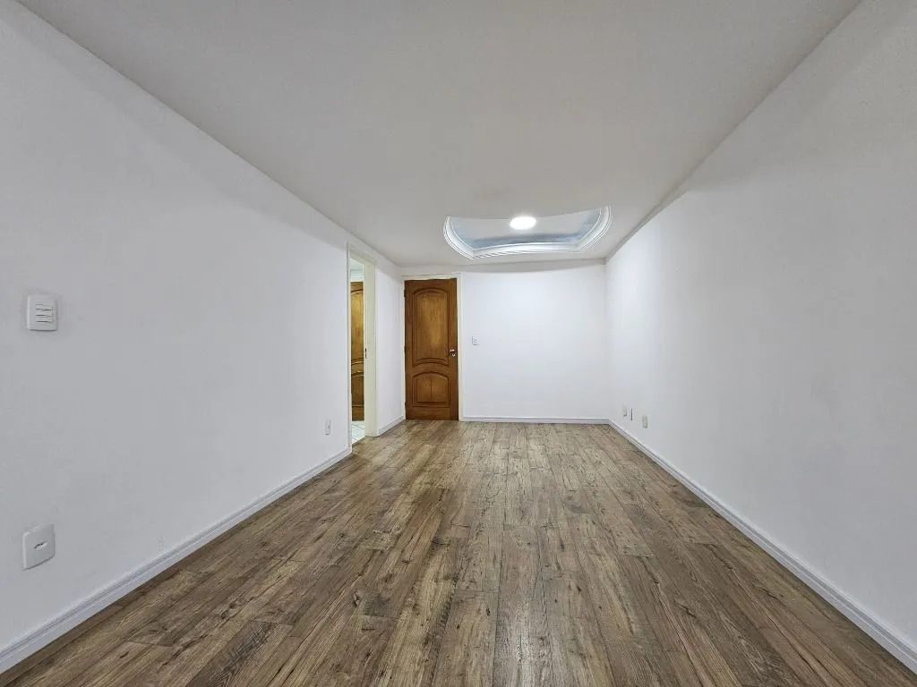 3-bedroom apartment with a home office in Rio de Janeiro — photo 10