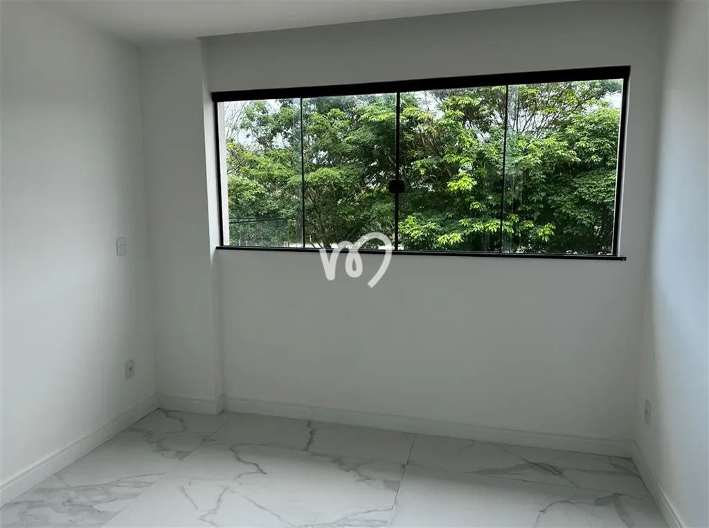 Casa com 4 quartos e 5 banheiros e cozinha integrada — photo 21