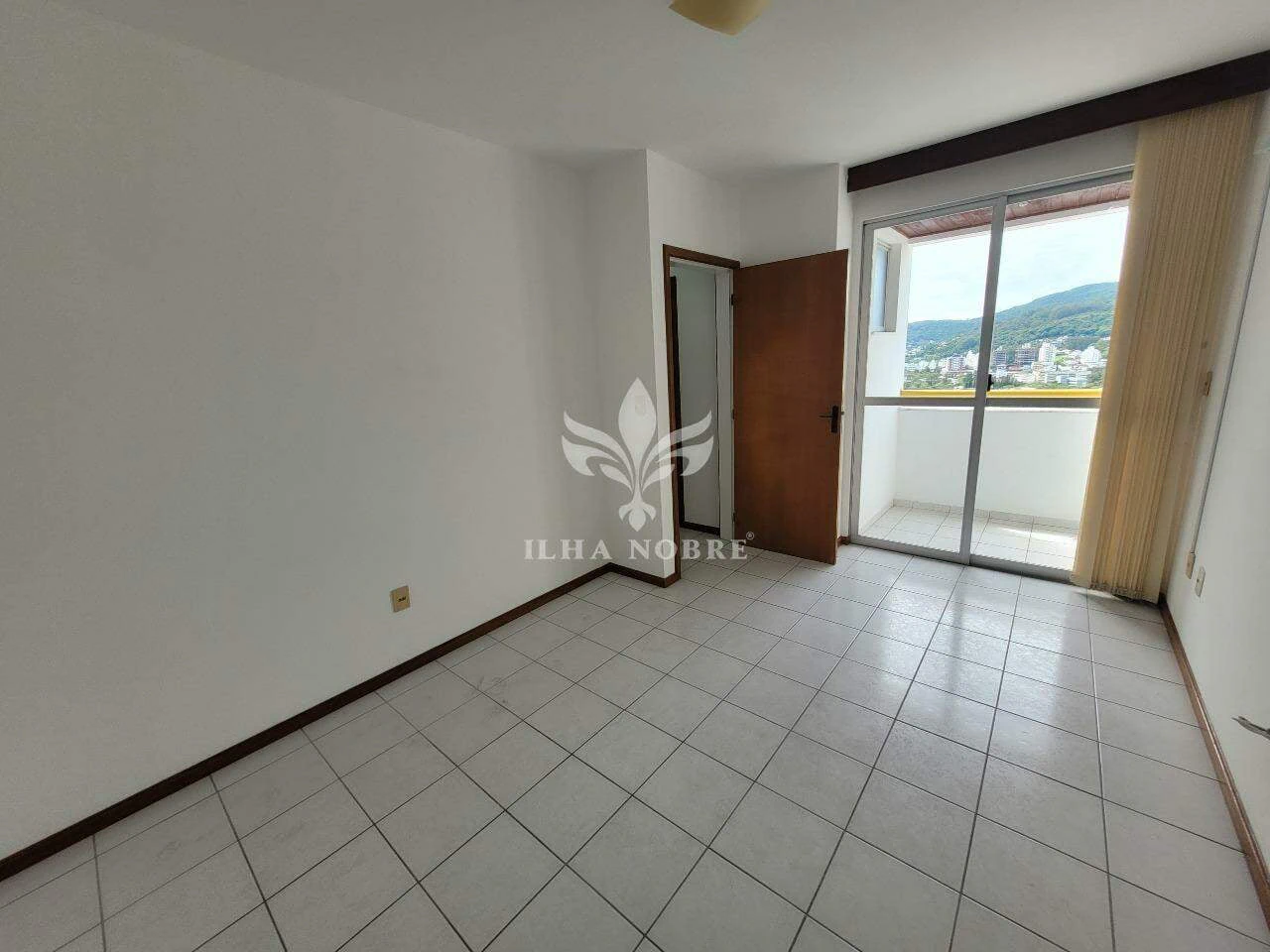 One-bedroom, 47 m² apartment in Florianópolis — photo 11