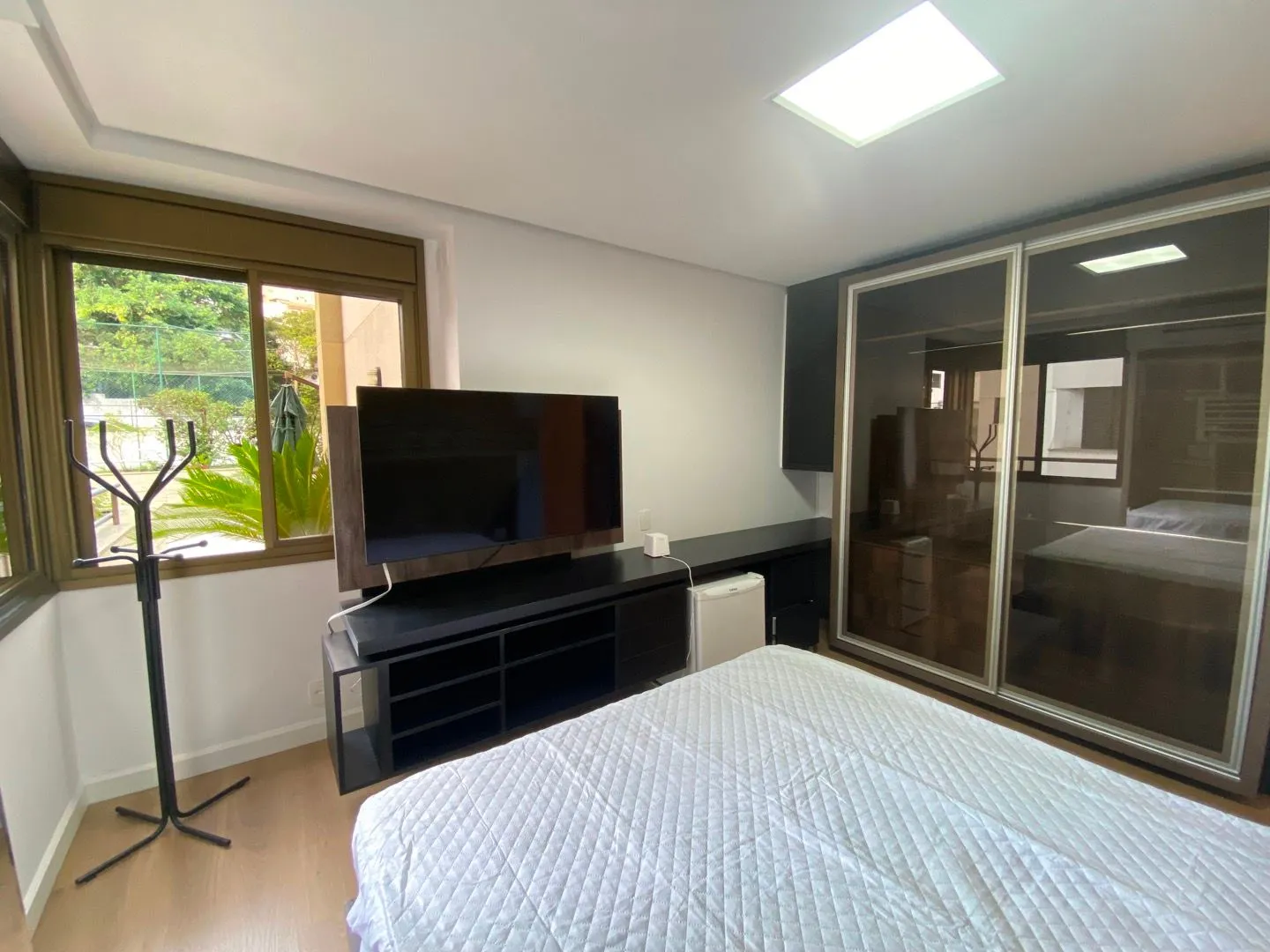 Балкон з грилем та 3 спальні: квартира 397 м² — photo 6