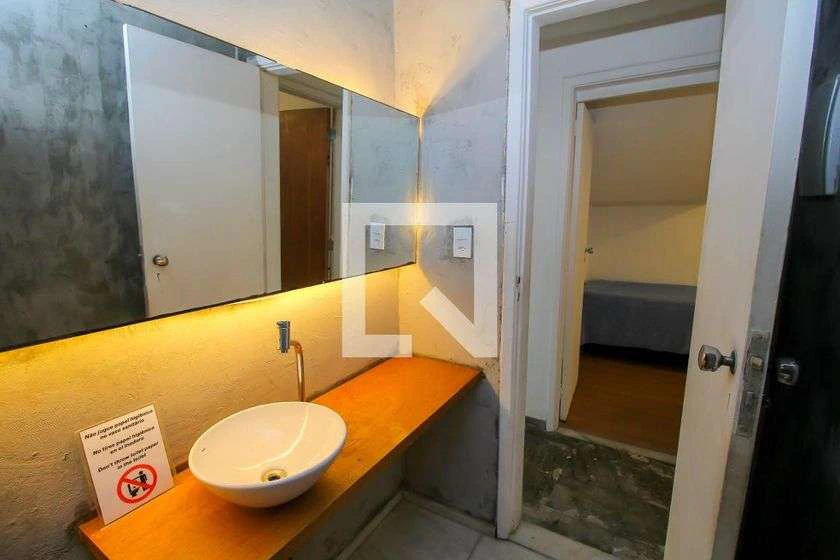 300 m² house with 4 bedrooms and a gas stove — photo 18