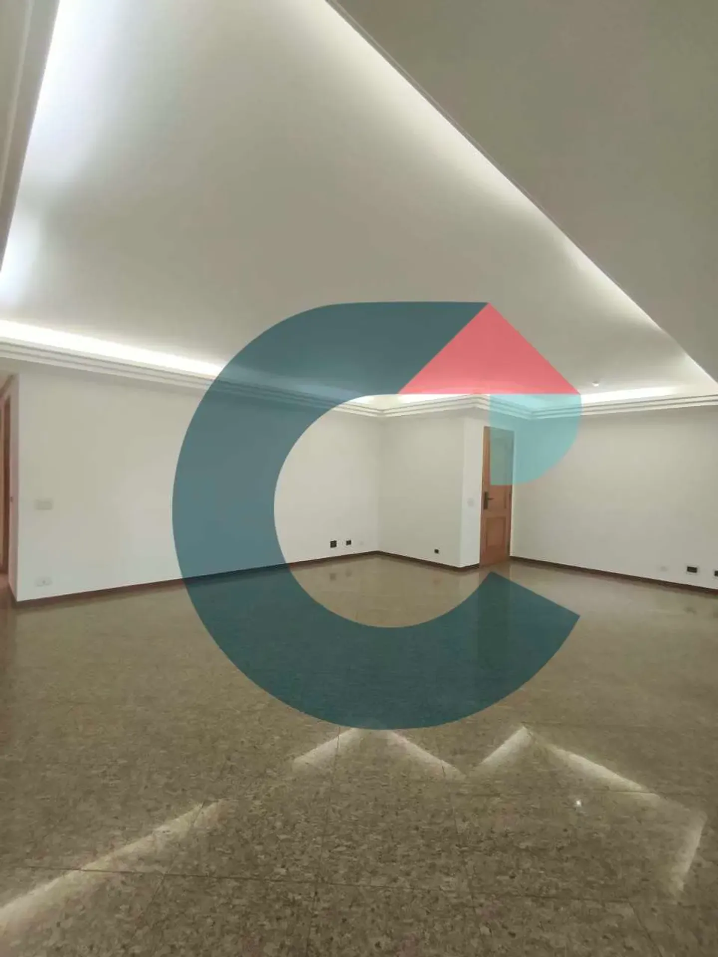 Departamento en piso 2 con bañera — photo 31