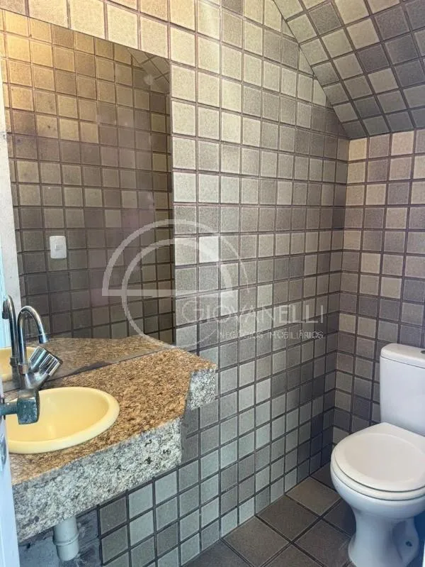 Casa com 3 quartos e 470 m² com 2 vagas e suítes — photo 38