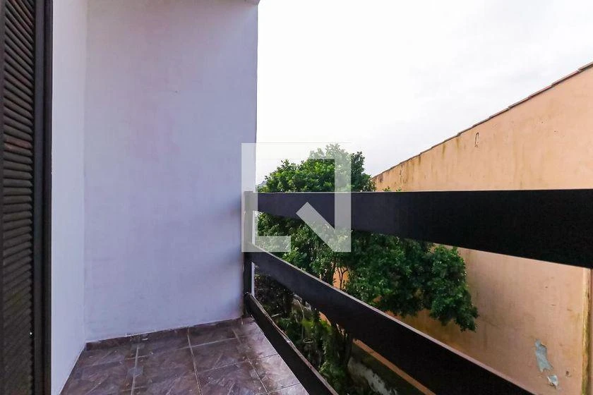 3-bedroom house, all with their own bathrooms, 100 m² — photo 23