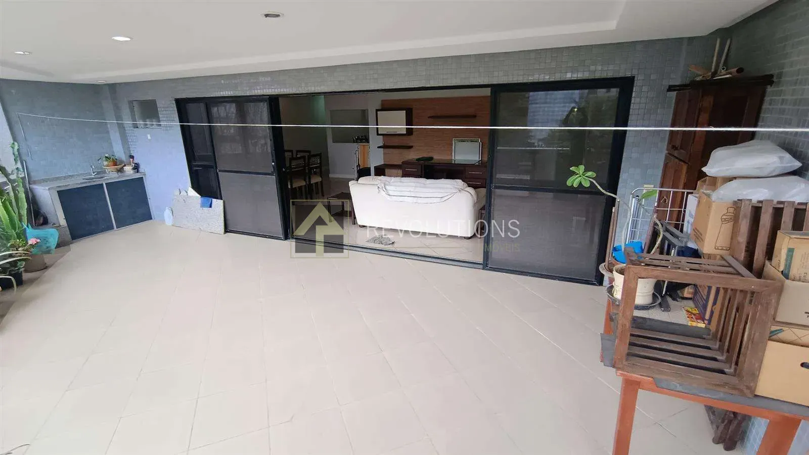 3-bedroom apartment with 1 suite and 4 bathrooms — photo 4