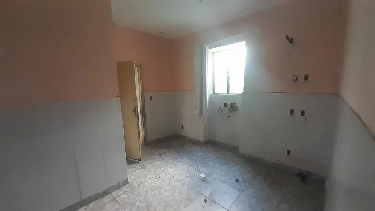 Unfurnished house with 3 bedrooms and 3 bathrooms — photo 3