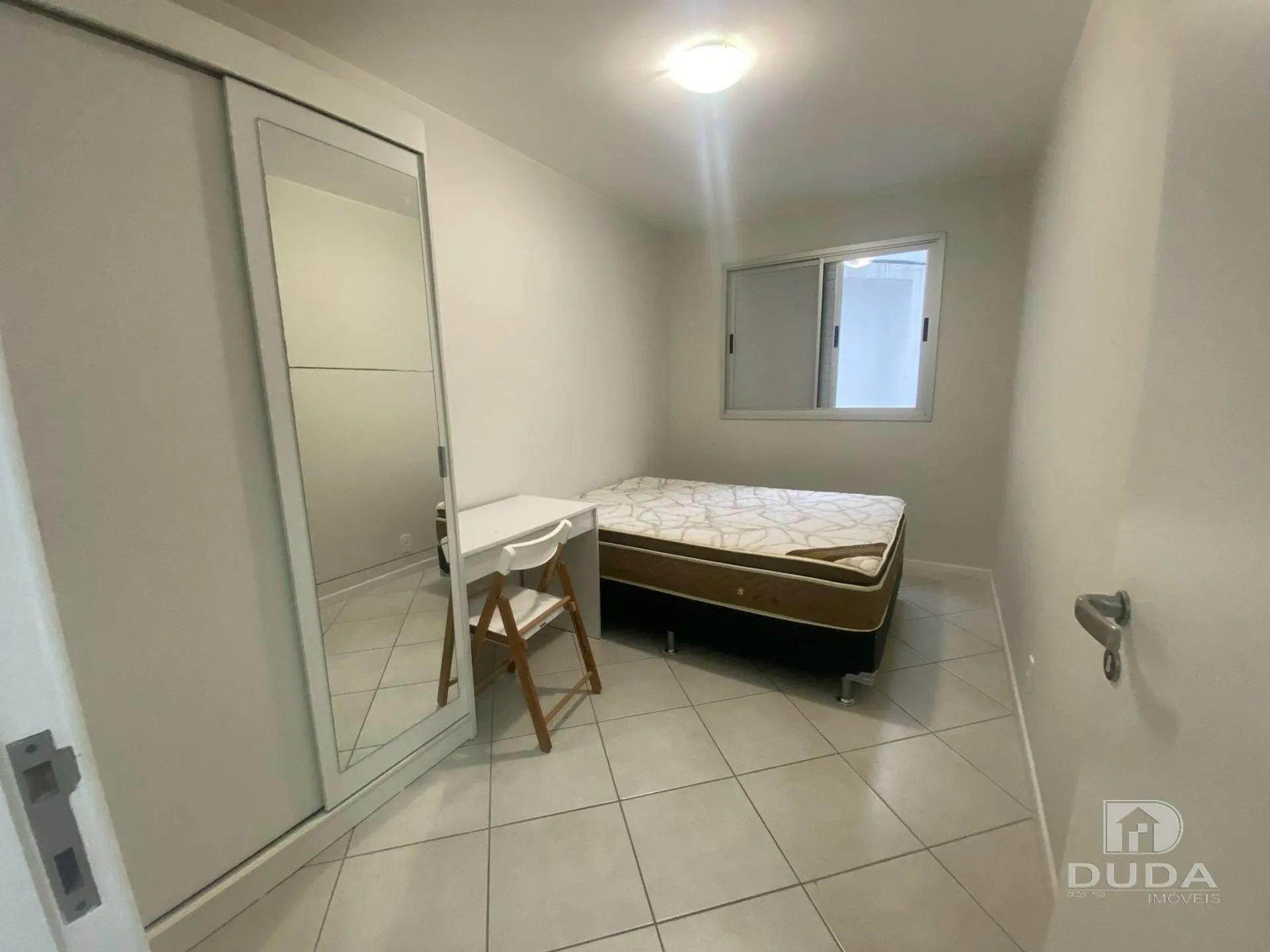 3-bedroom apartment with a home office — photo 16