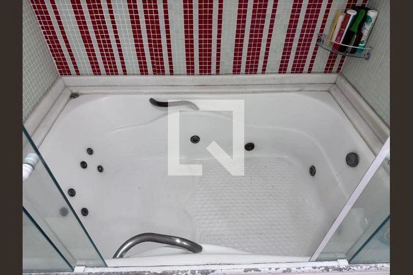 Furnished house with a closed kitchen and 4 en-suites — photo 39