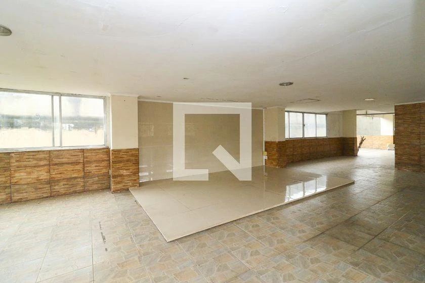 Apartment, 77 m², with wood or laminate floors — photo 37