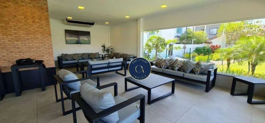 House with 6 bedrooms and 7 bathrooms, 484 m² — photo 66