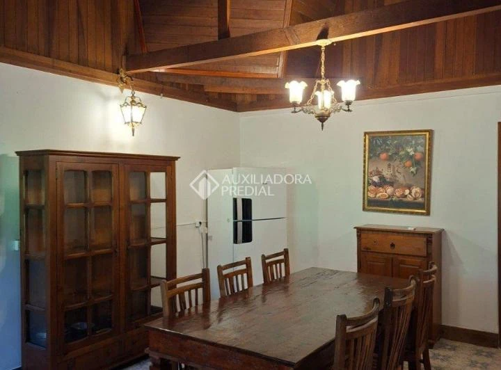 Casa de 81 m² con 1 dormitorio y balcón acristalado — photo 2