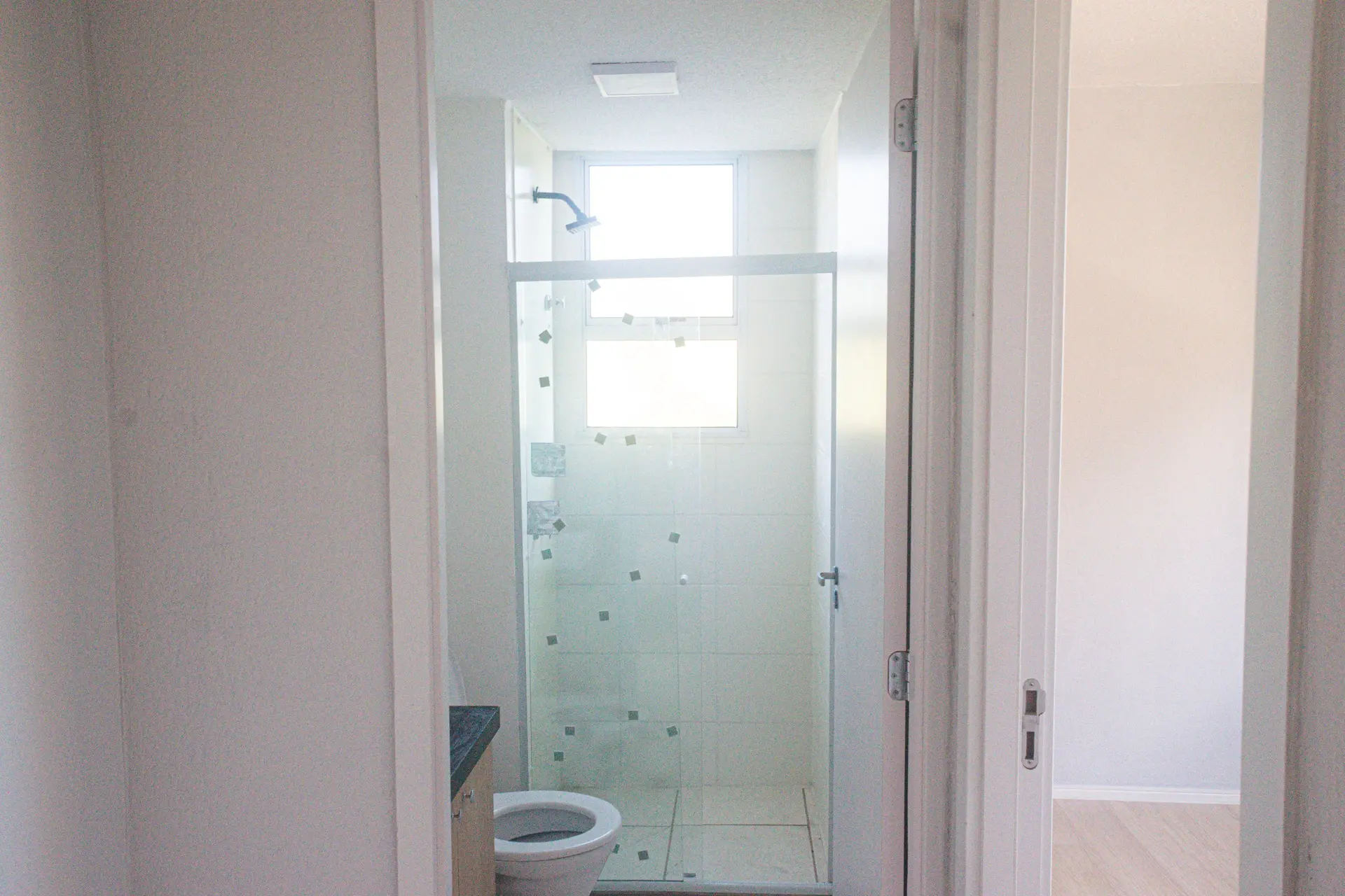 Apartment with 2 bedrooms and a private garden — photo 9