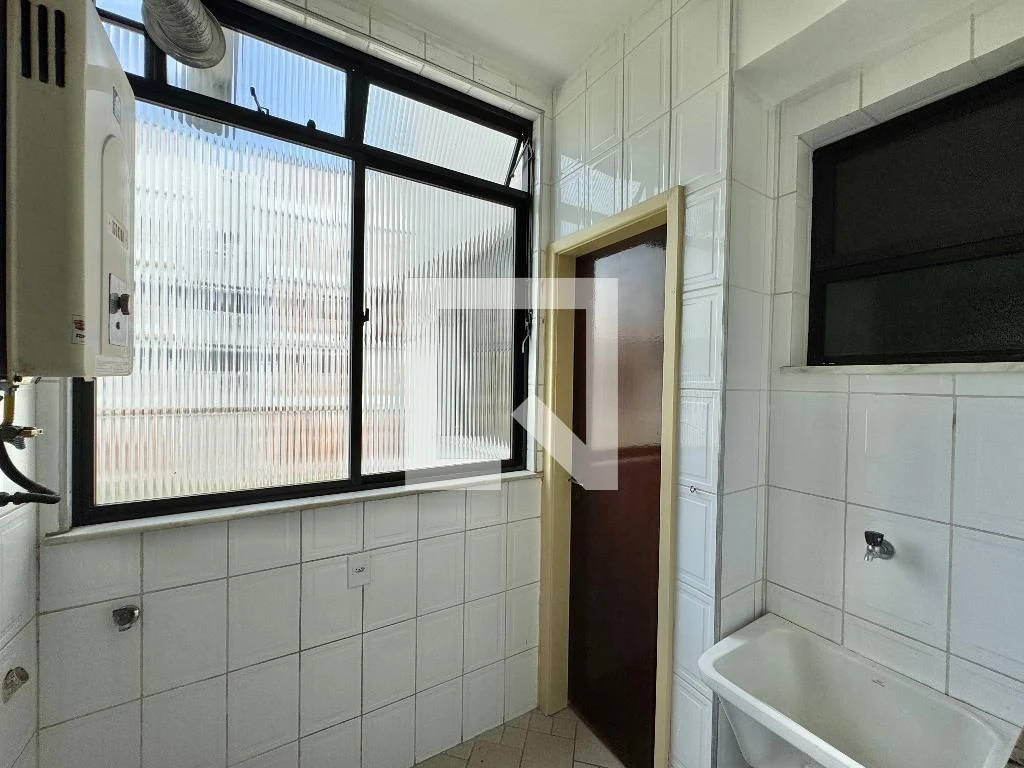 Apartment, 92 m², with a glass-enclosed balcony — photo 15