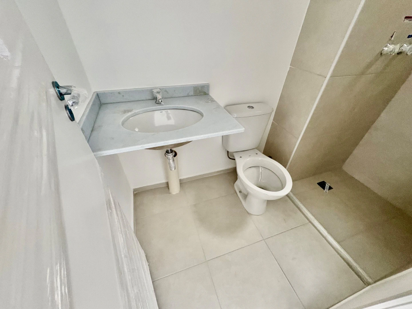Apartamento de 42 m² com 2 quartos e varanda — photo 23