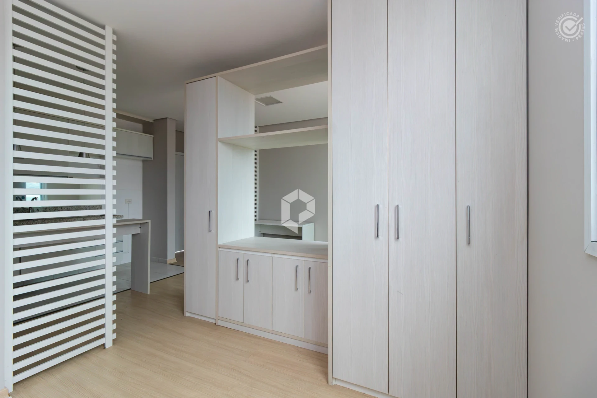 One-bedroom apartment with a home office in Curitiba — photo 12