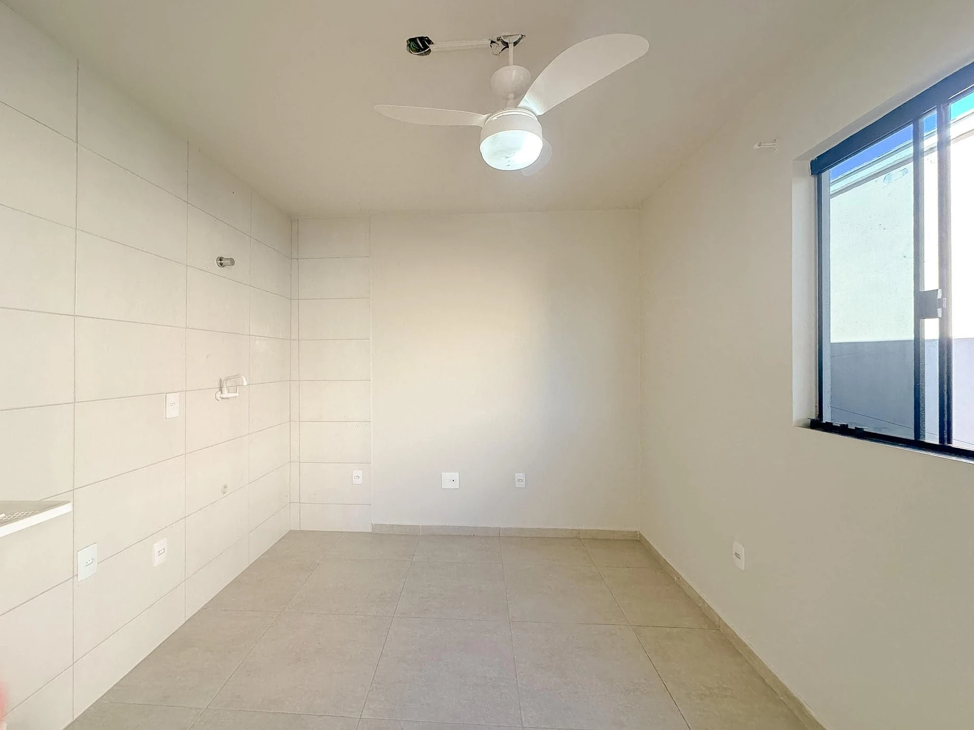 One-bedroom, 30 m² apartment in Florianópolis — photo 23