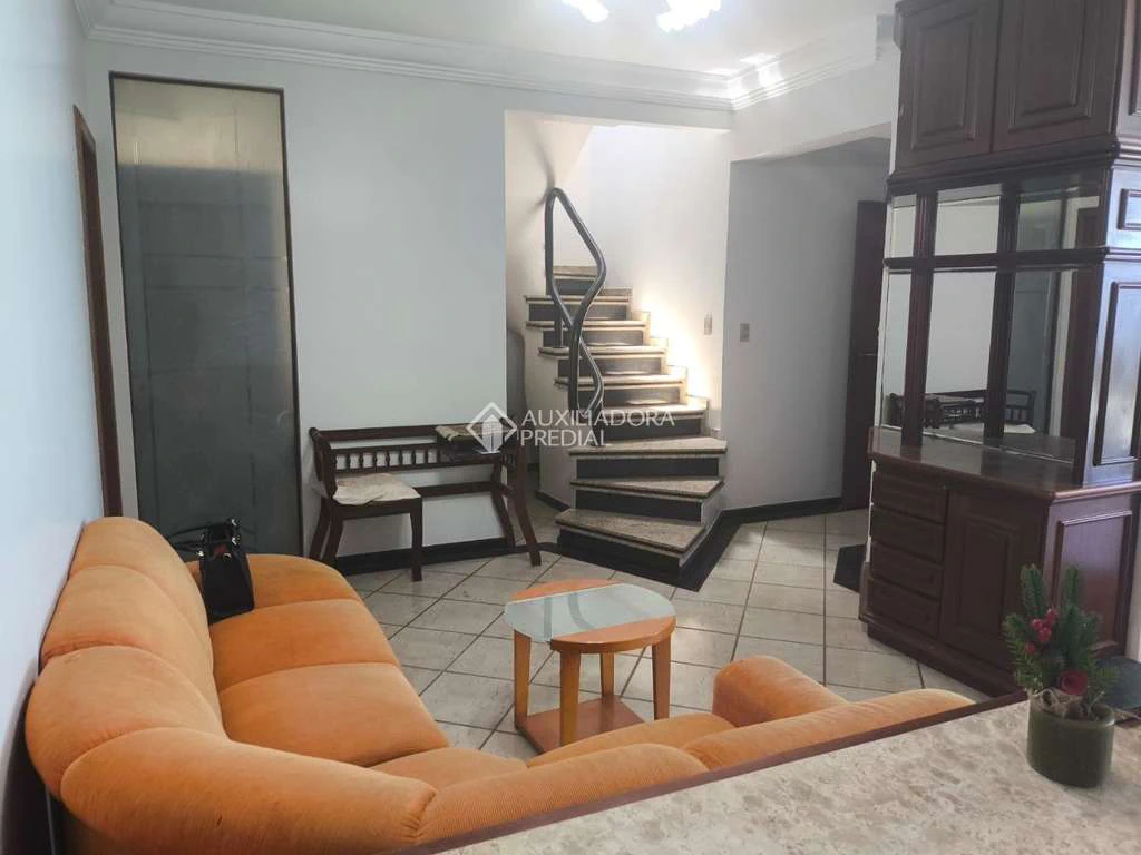 Furnished 228 m² apartment with 2 bedrooms and 4 parking — photo 6