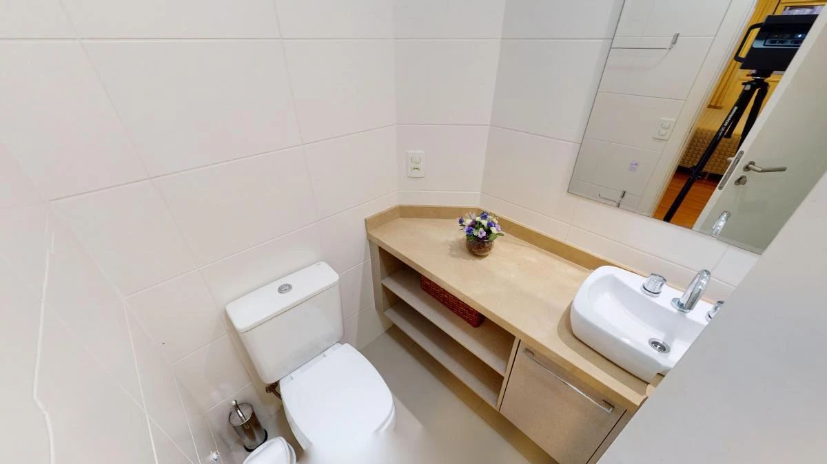 2-bedroom apartment with a washing machine in Curitiba — photo 16
