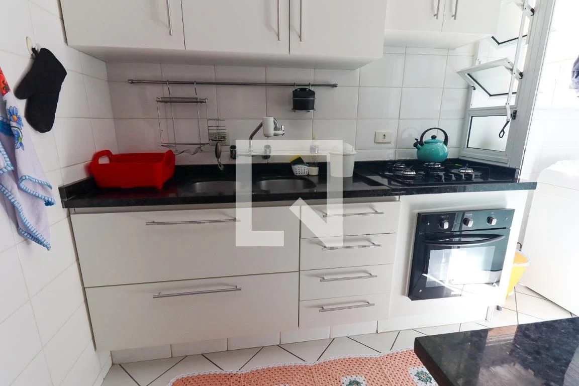 Furnished apartment, 70 m², with a home office — photo 6