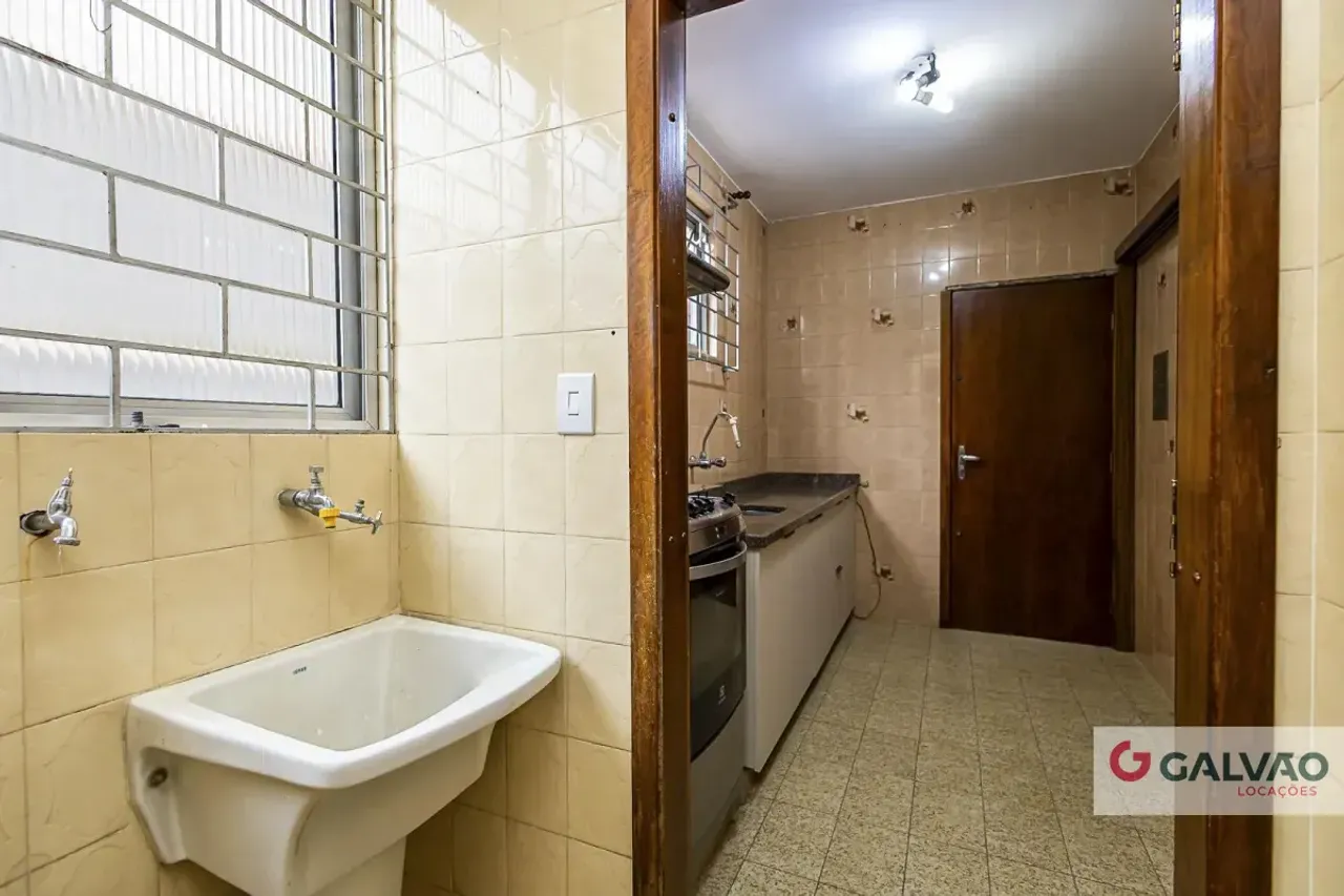 Ground-floor 108 m² apartment with 3 bedrooms and closed kitchen — photo 18
