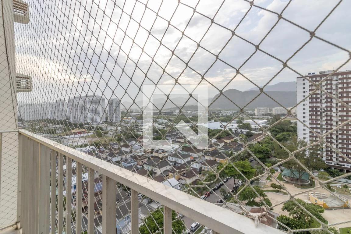 Apartamento mobiliado com 2 quartos e varanda — photo 11