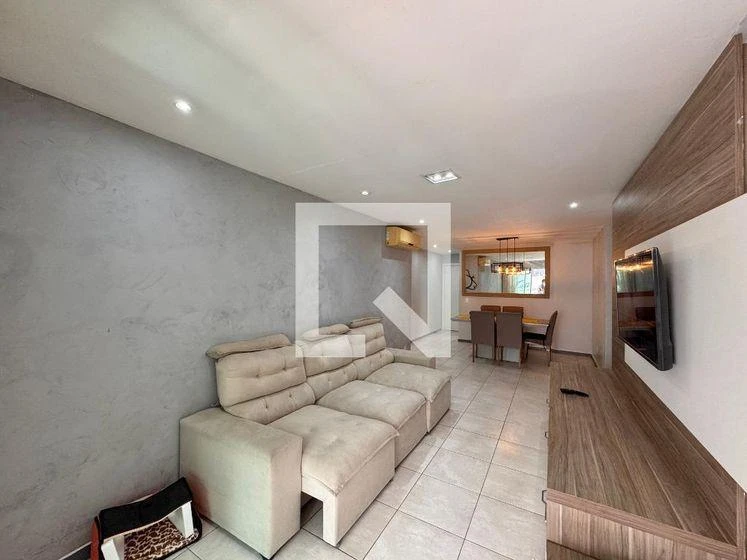 Furnished apartment, 132 m², with a glass-enclosed balcony — photo 7