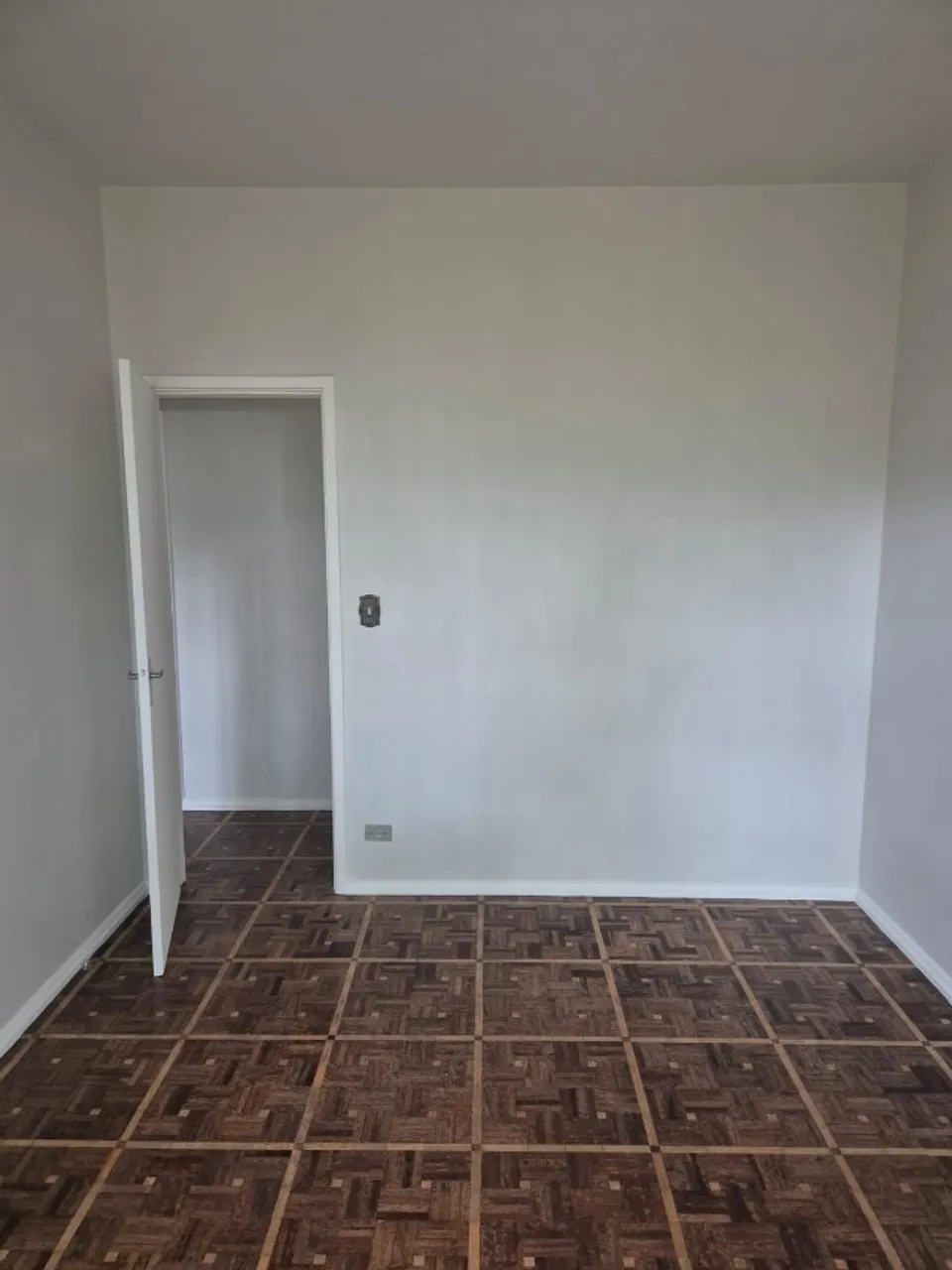 Unfurnished apartment with 3 bedrooms and 3 bathrooms — photo 14