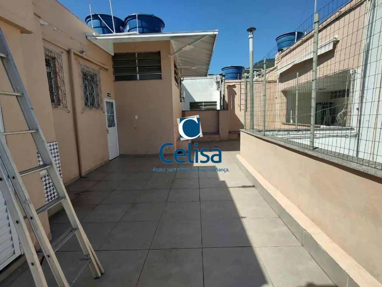 68 m² apartment with 2 bedrooms and 1 parking spot — photo 47
