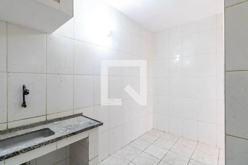 Rental house with 3 bedrooms and 300 m² of space — photo 33