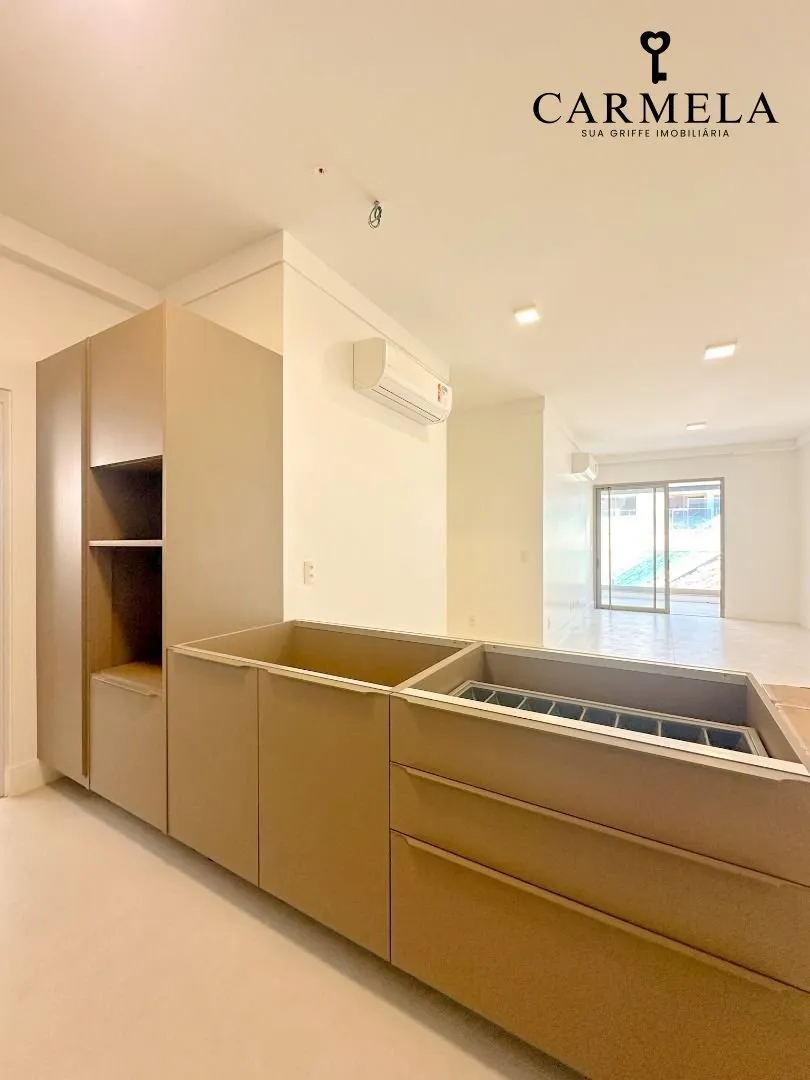 Вид на воду и 3 спальни: квартира 122 м² — photo 49