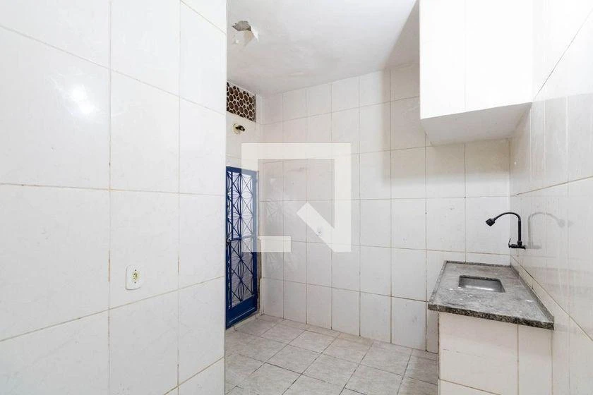 Rental house with 3 bedrooms and 300 m² of space — photo 31