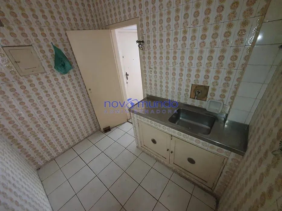 Apartamento de 2 quartos com 1 vaga e cozinha fechada — photo 8