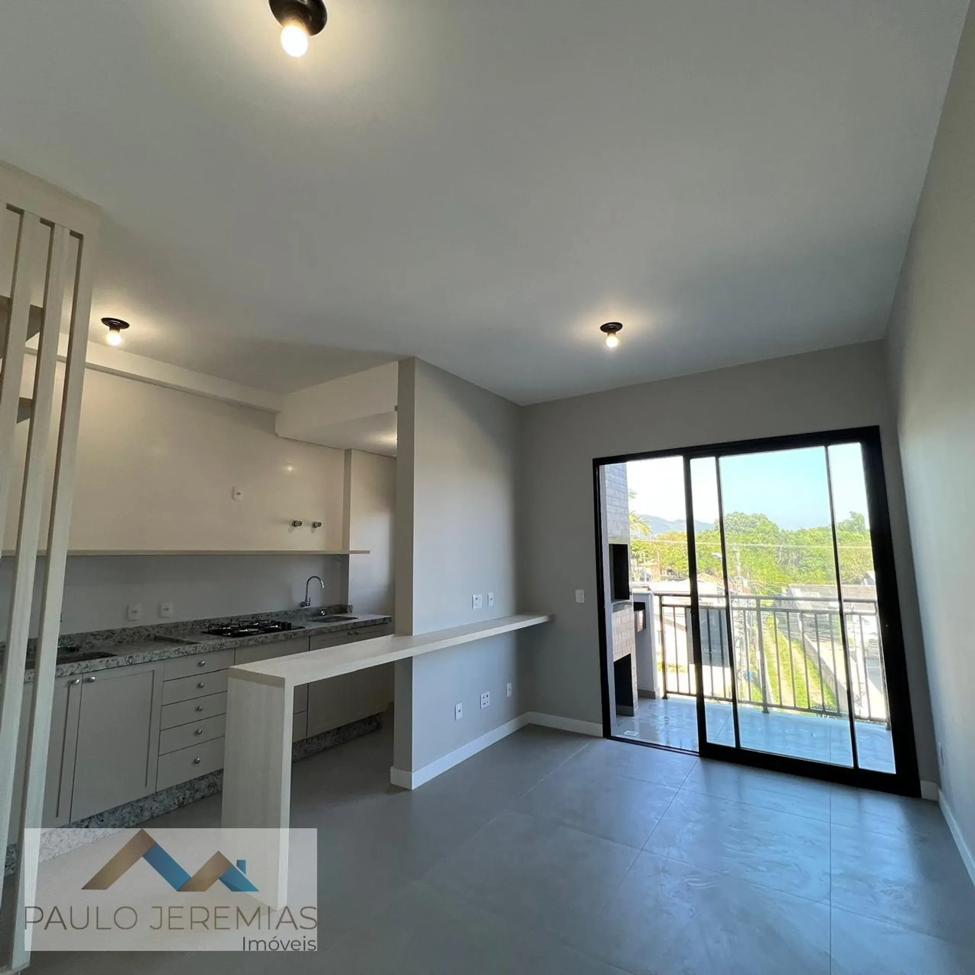 Furnished apartment, 65 m², with floor-to-ceiling windows — photo 21