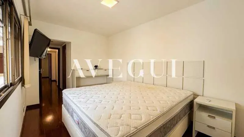 Furnished 2-bedroom apartment with 2 bathrooms — photo 4
