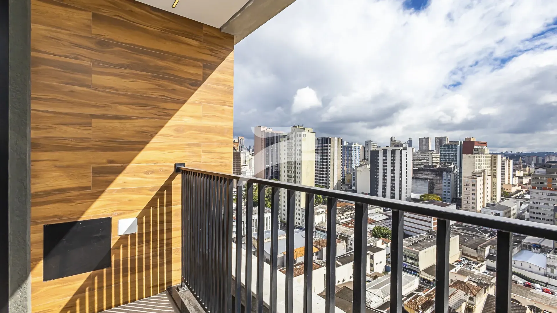 Apartamento mobiliado com 2 quartos e 1 vaga