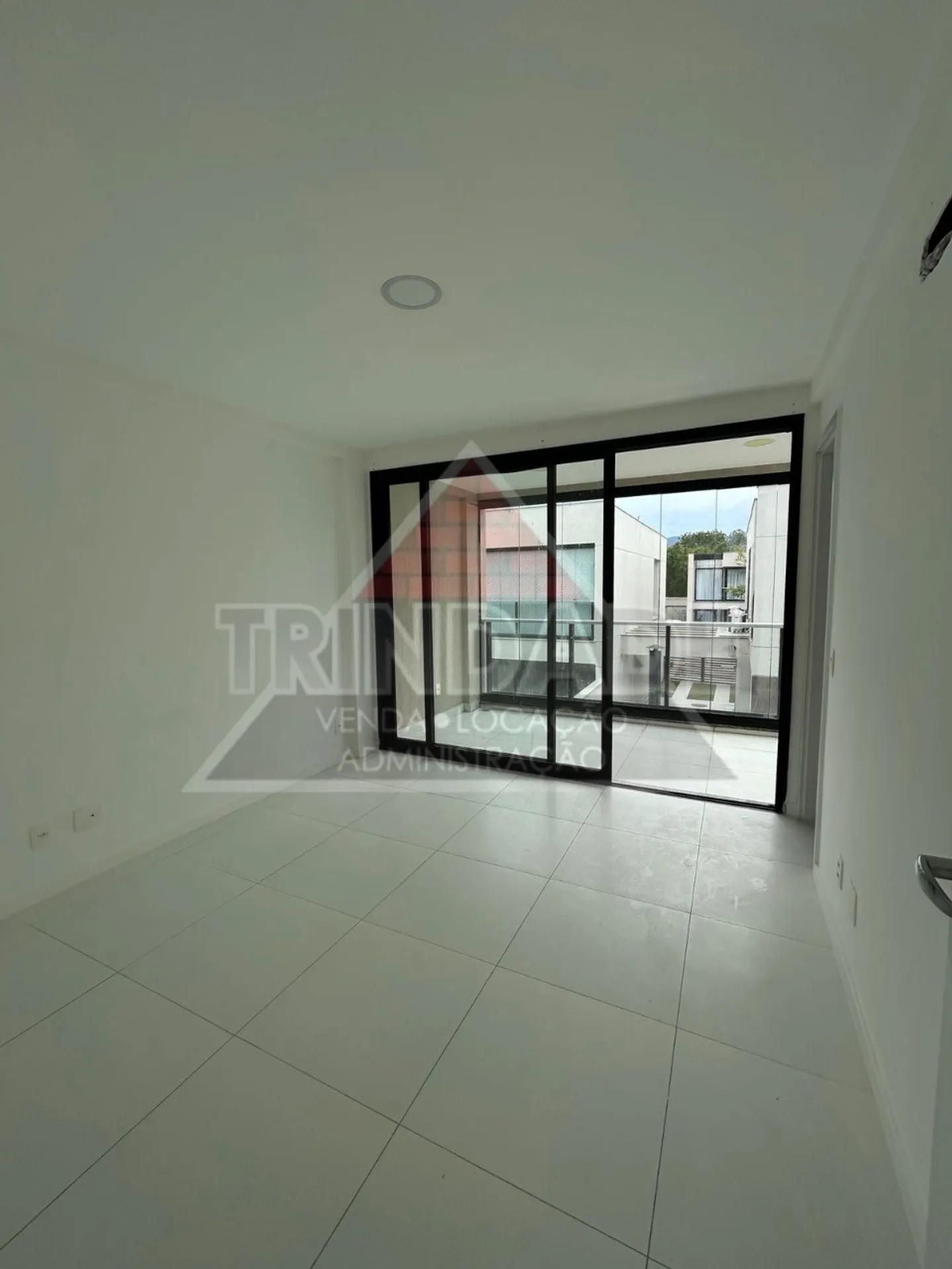 Casa duplex de 3 suítes com cozinha americana e piscina — photo 22