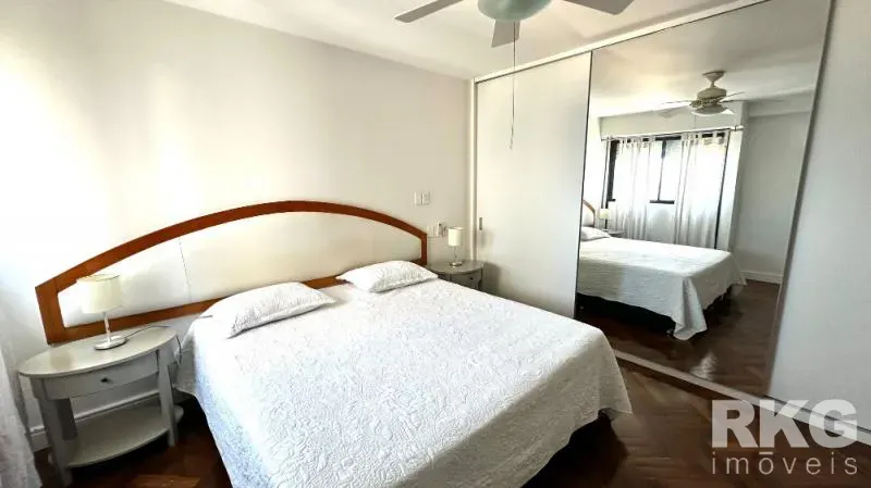 Apartamento mobiliado com 4 quartos e 5 banheiros — photo 9