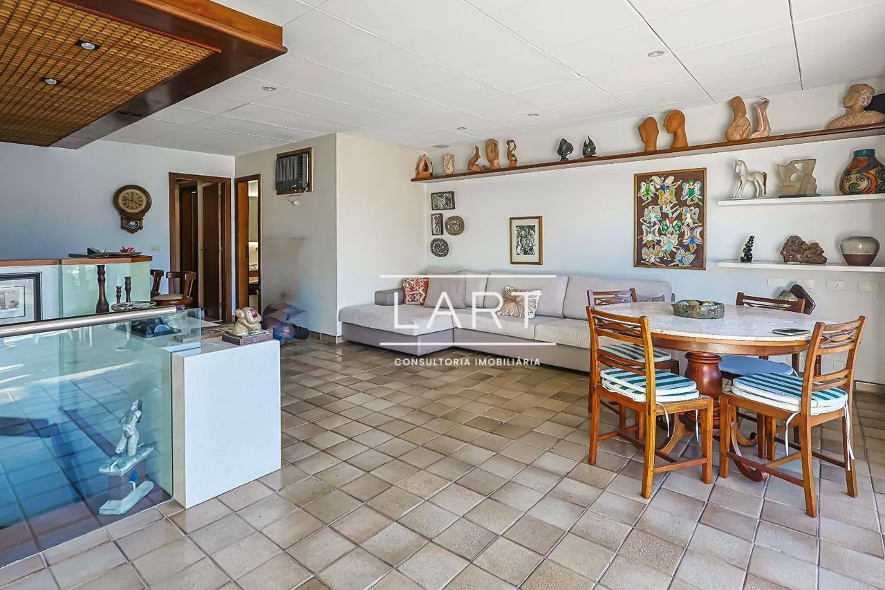 Apartamento com 3 quartos e 3 banheiros, 220 m² — photo 16