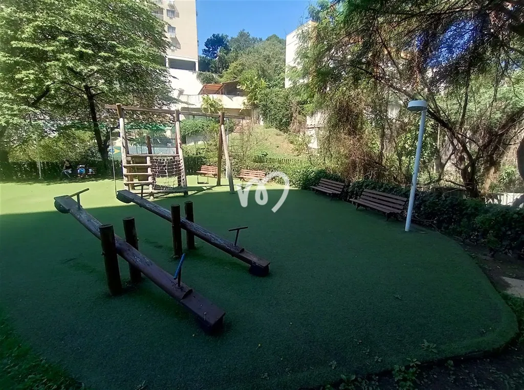 Furnished 3-bedroom apartment with gas stove kitchen — photo 24