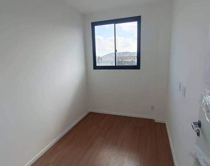 3-bedroom apartment in a building with a sauna