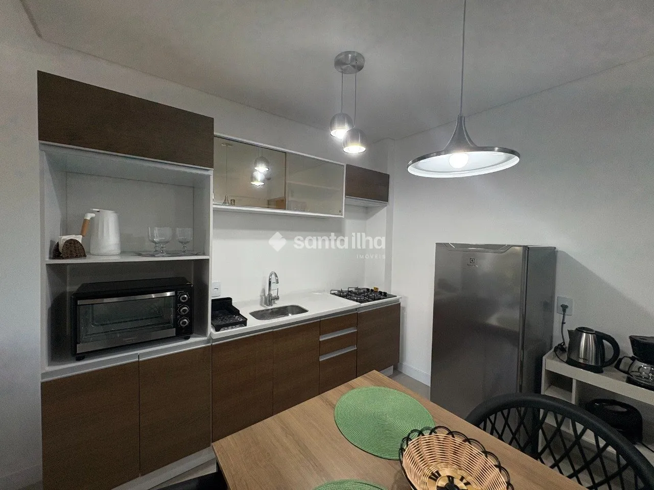 Furnished 1-bedroom apartment with 57 m² and parking — photo 16