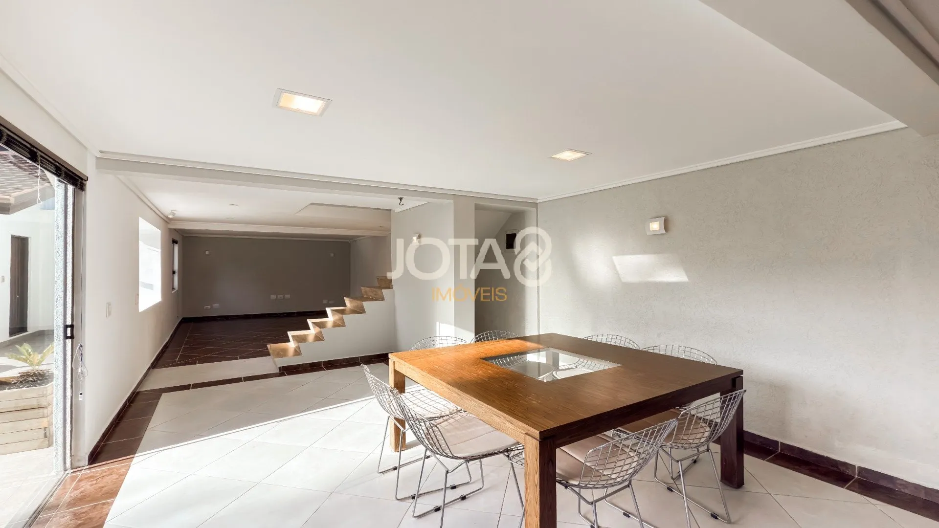 Casa com piscina de uso exclusivo e 4 suítes — photo 30