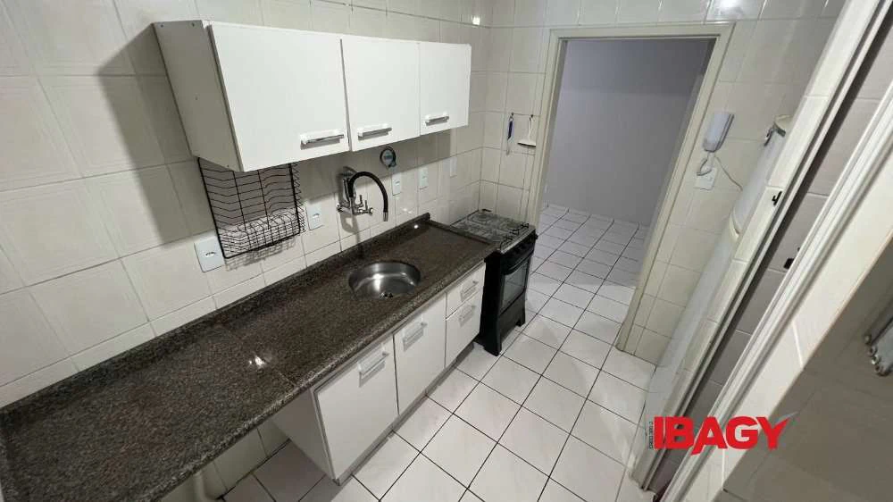 Ground-floor apartment with 2 bedrooms, 56 m² and 1 stall