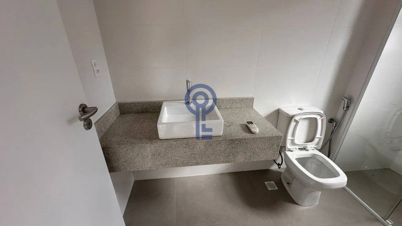 Квартира с 3 спальнями, в доме есть тренажёрный зал — photo 39