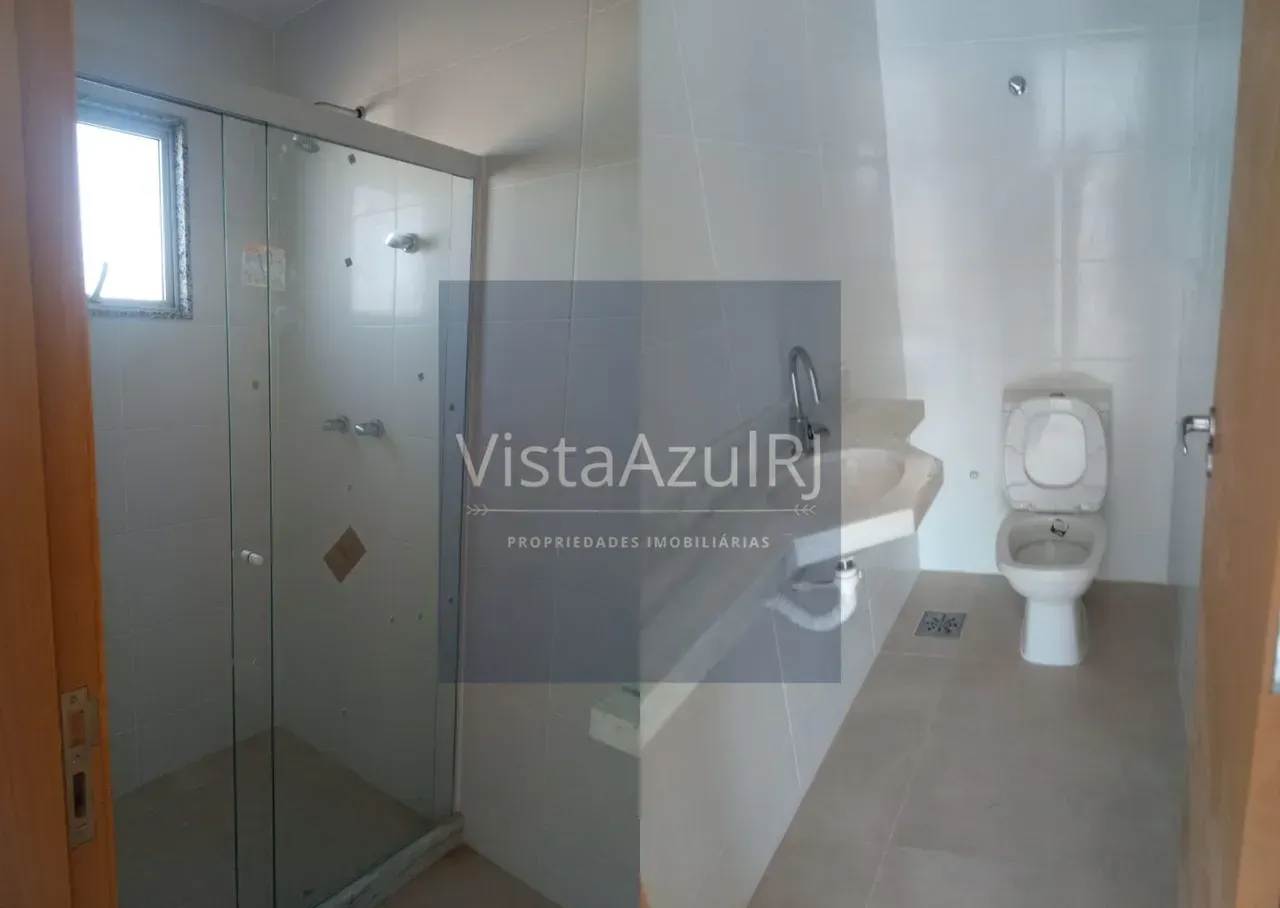 Apartment with 4 bedrooms, glass balcony and 4 parking spaces — photo 8