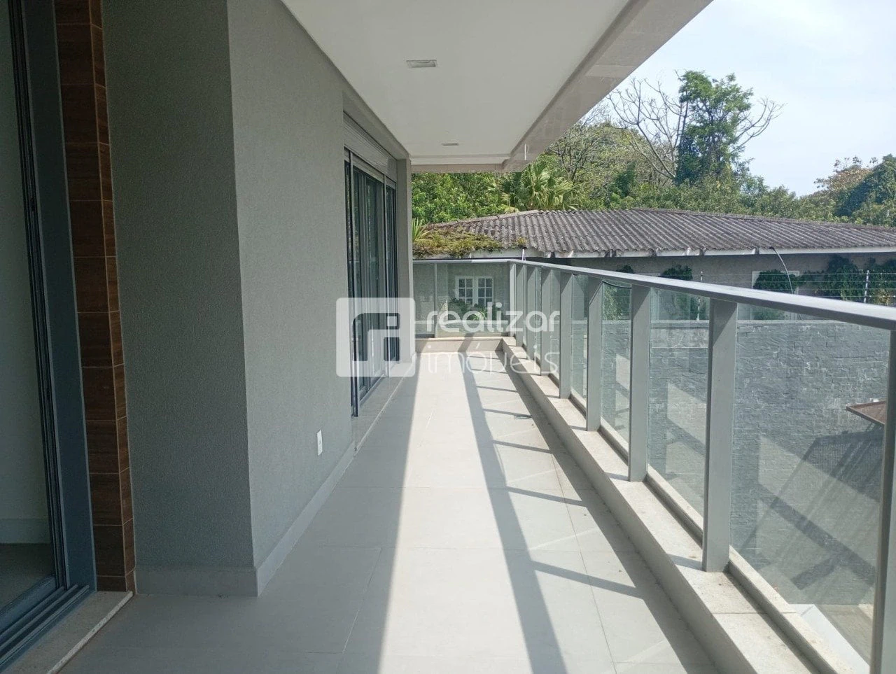 Private BBQ in a 3-bedroom apartment, 198 m² — photo 10