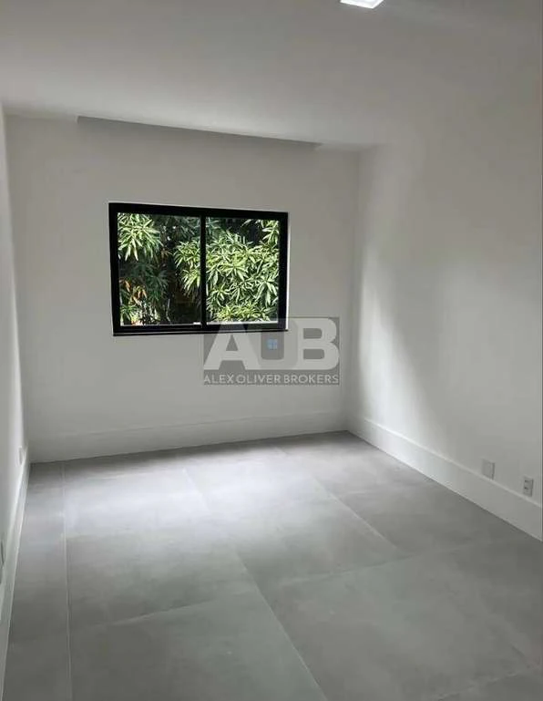 Casa de 350 m² com 3 suítes e jardim privativo — photo 13